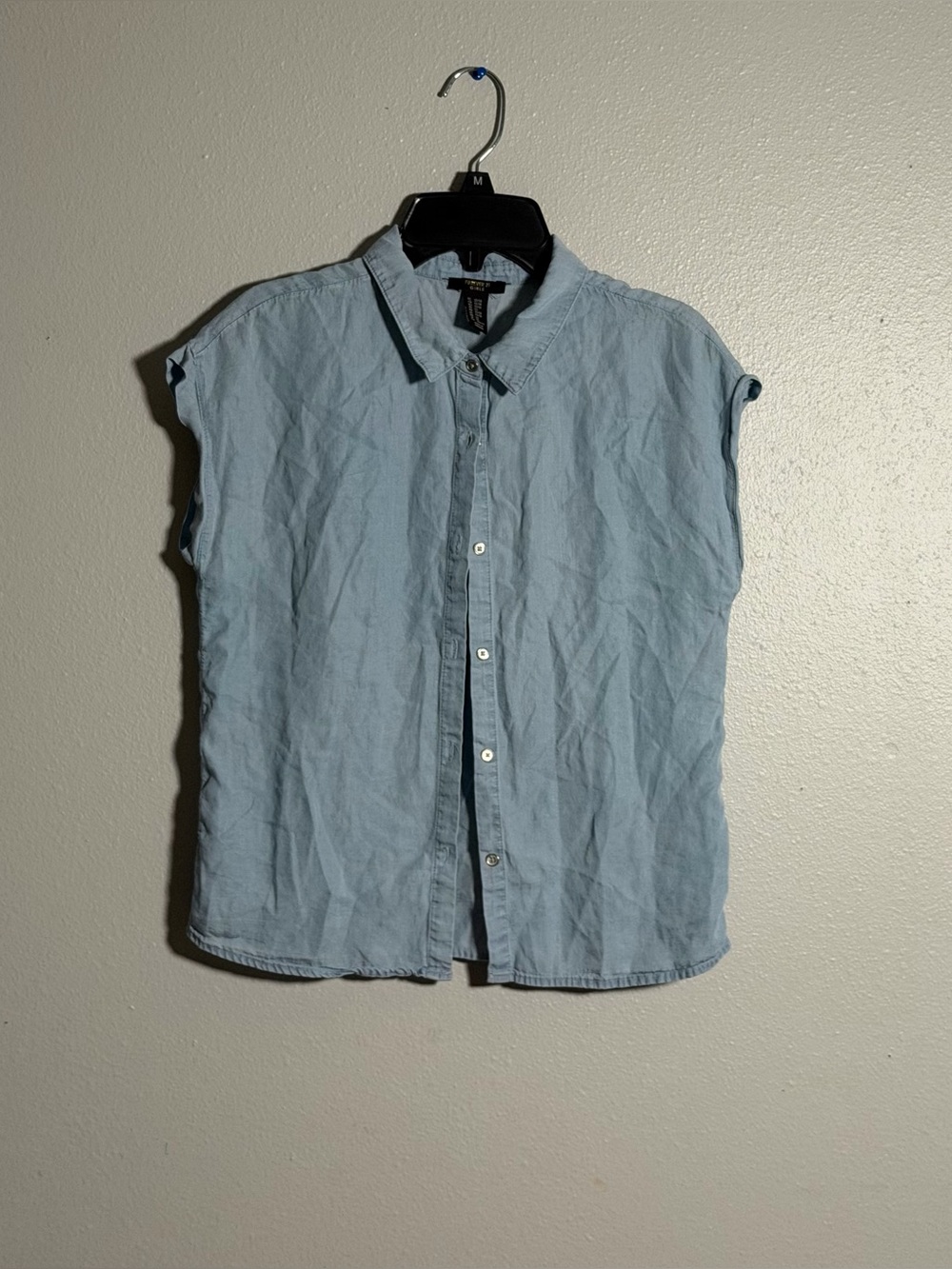 Forever 21 Girl Kids Light Blue Short-Sleeve Button-Up Shirt size 13/14